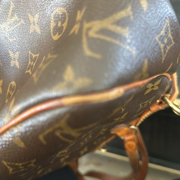 Louis Vuitton Batignolles Vintage LV Monogram Purse Authentic LV Batignolles - Picture 9 of 9